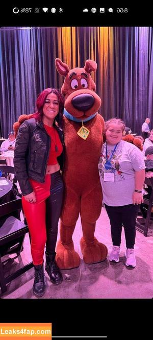 Bayley фото #0215