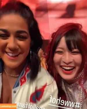 Bayley фото #0225