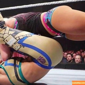 Bayley фото #0233