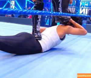 Bayley фото #0237