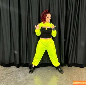 Bayley фото #0257