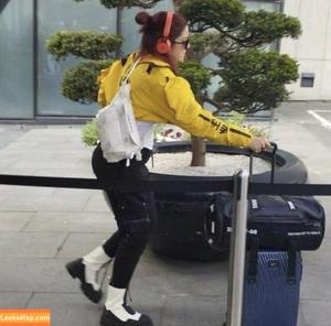 Bayley фото #0276