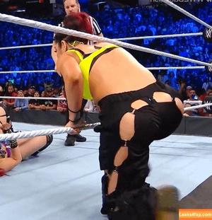 Bayley фото #0280