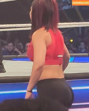 Bayley фото #0299