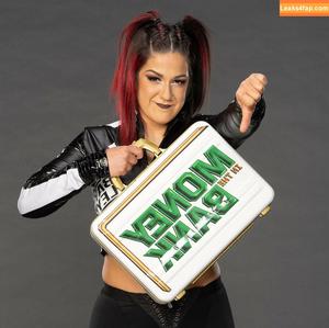 Bayley фото #0327