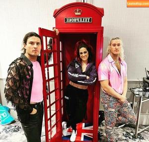 Bayley фото #0333