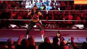 Bayley фото #0334