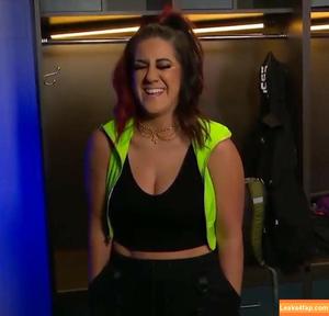 Bayley фото #0355