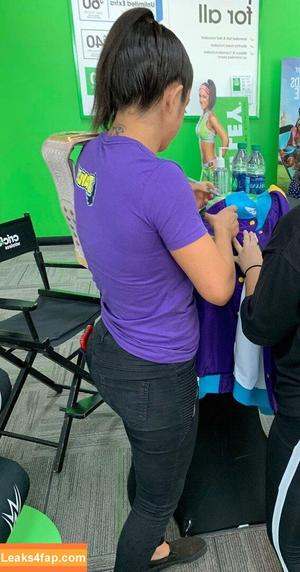 Bayley фото #0366