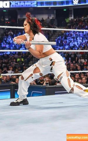 Bayley фото #0557