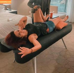 Bayley фото #0566