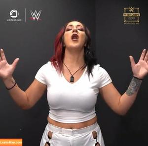 Bayley фото #0574