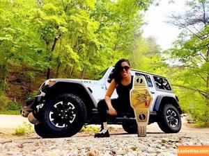 Bayley фото #0605