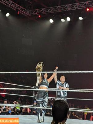 Bayley фото #0632