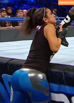 Bayley photo #0685