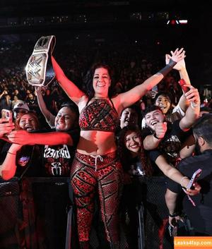 Bayley photo #0818