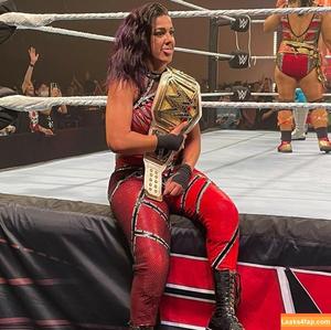 Bayley photo #0827