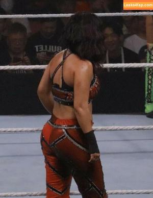 Bayley photo #0832