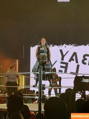 Bayley photo #0837