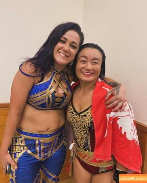 Bayley photo #0856