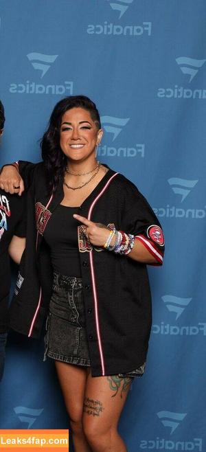 Bayley photo #0865