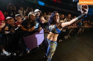 Bayley photo #0902