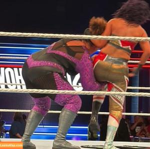 Bayley photo #0933