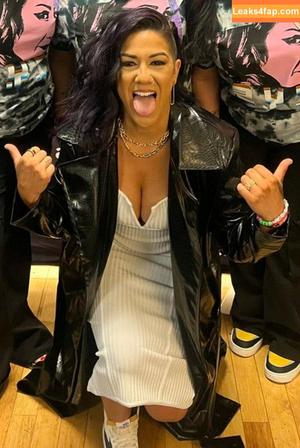 Bayley photo #0962