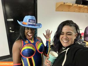 Bayley photo #1080