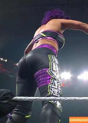 Bayley photo #1322