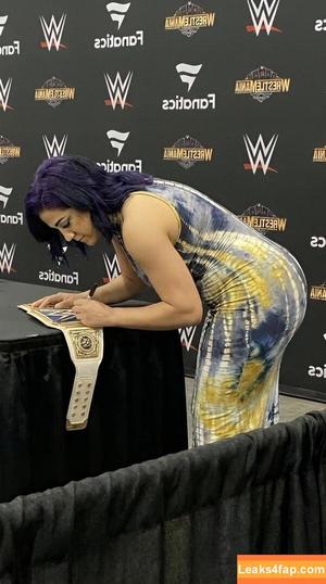 Bayley photo #1346