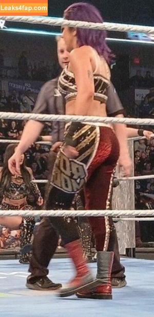 Bayley photo #1349