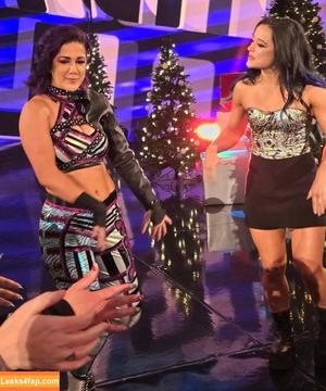 Bayley фото #1359