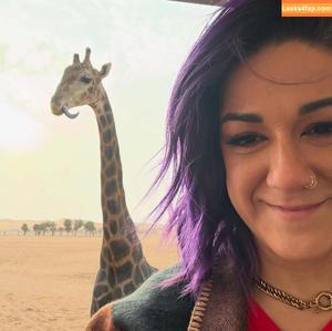Bayley photo #1384