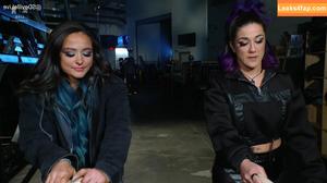 Bayley фото #1406