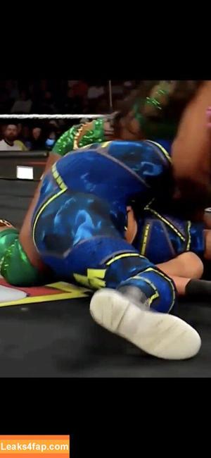 Bayley photo #1425
