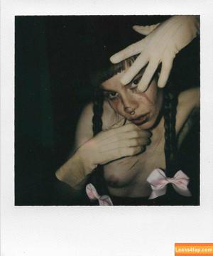 bb.apathy photo #0003