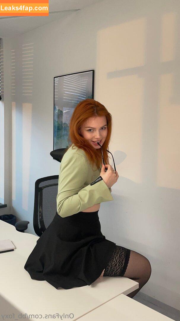 bb_foxy /  leaked photo photo #0037