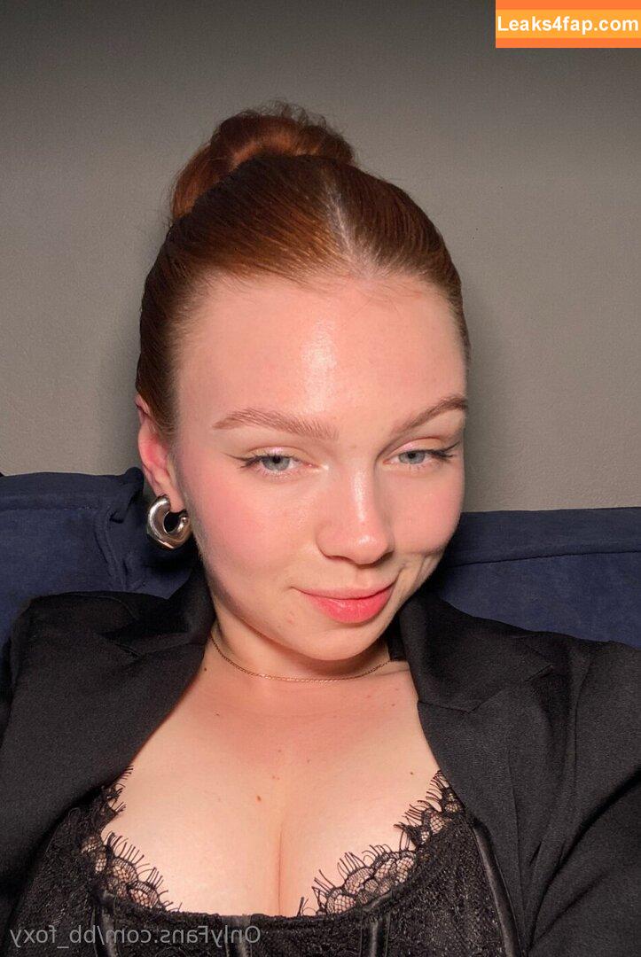 bb_foxy /  leaked photo photo #0040