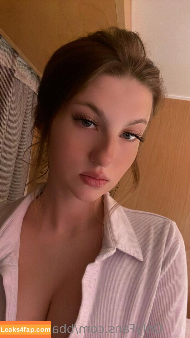 bbaddie003 / theeebaddieb leaked photo photo #0018