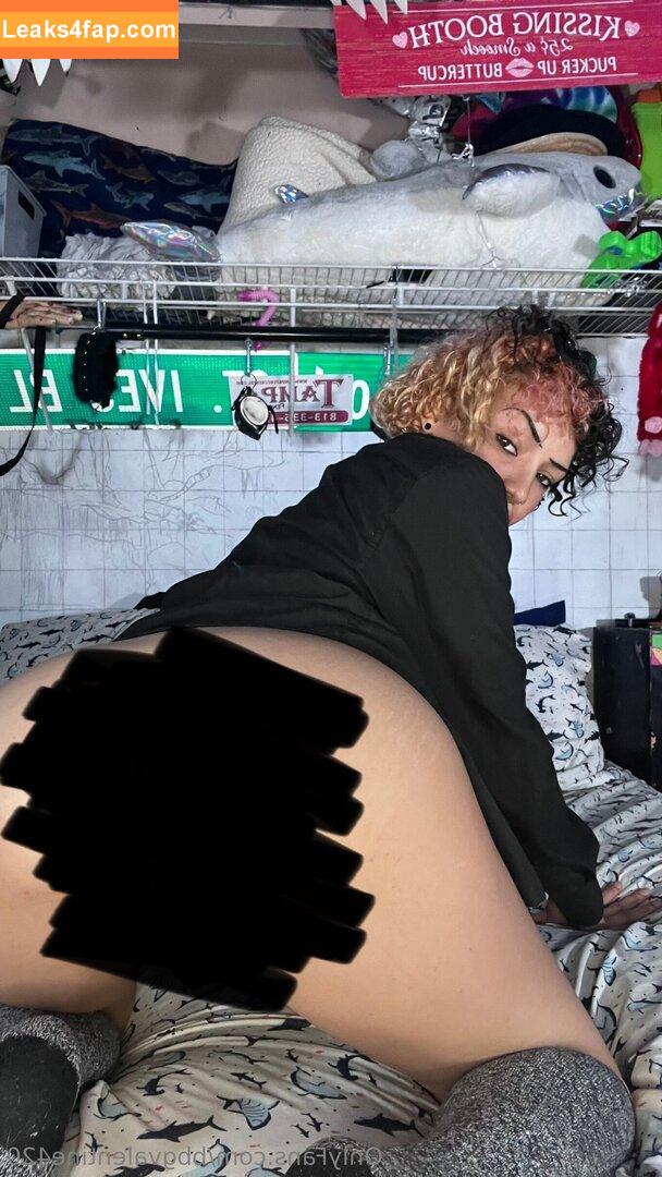 bbgvalentine420 /  leaked photo photo #0004