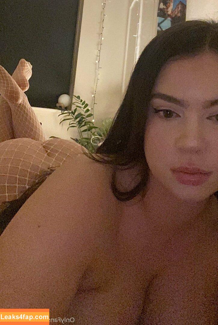 bbmiaxo / bxbymiaxo leaked photo photo #0012