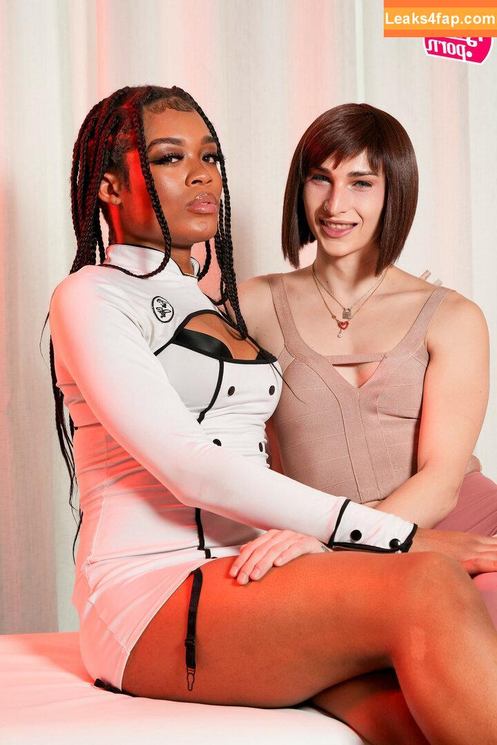 bbsaphira / bbsaphiraxo leaked photo photo #0022