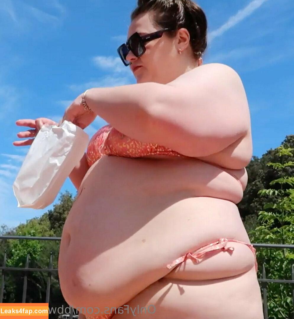 bbw_bonnie / bbwfeedeebonnie leaked photo photo #0096