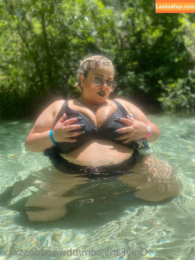 bbwgoddessxxx / mirandavictoriaaa слитое фото фото #0009