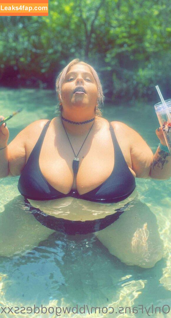 bbwgoddessxxx / mirandavictoriaaa leaked photo photo #0010