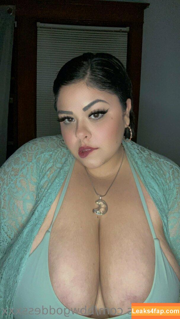 bbwgoddessxxx / mirandavictoriaaa leaked photo photo #0040