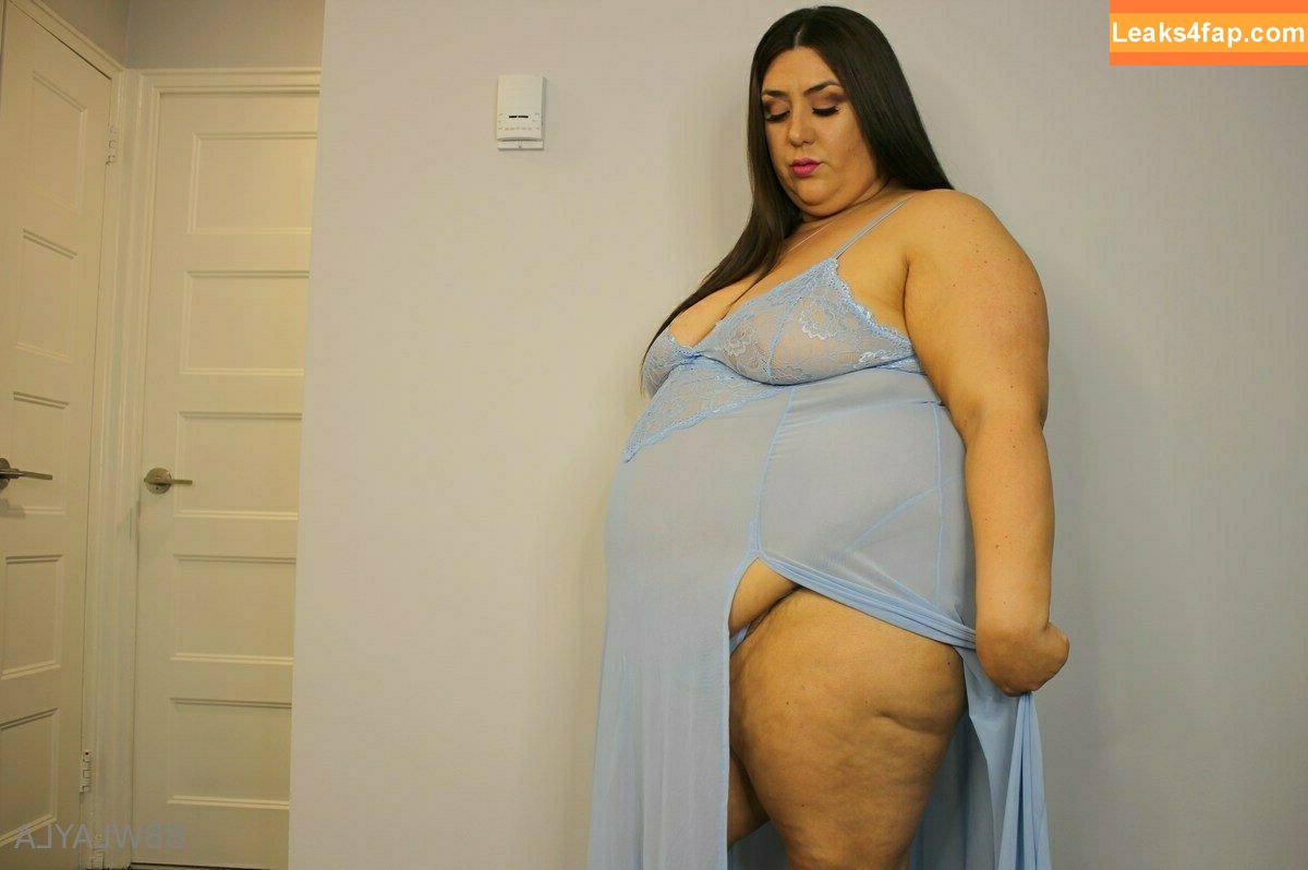 bbwlayla / bbw_layla leaked photo photo #0190