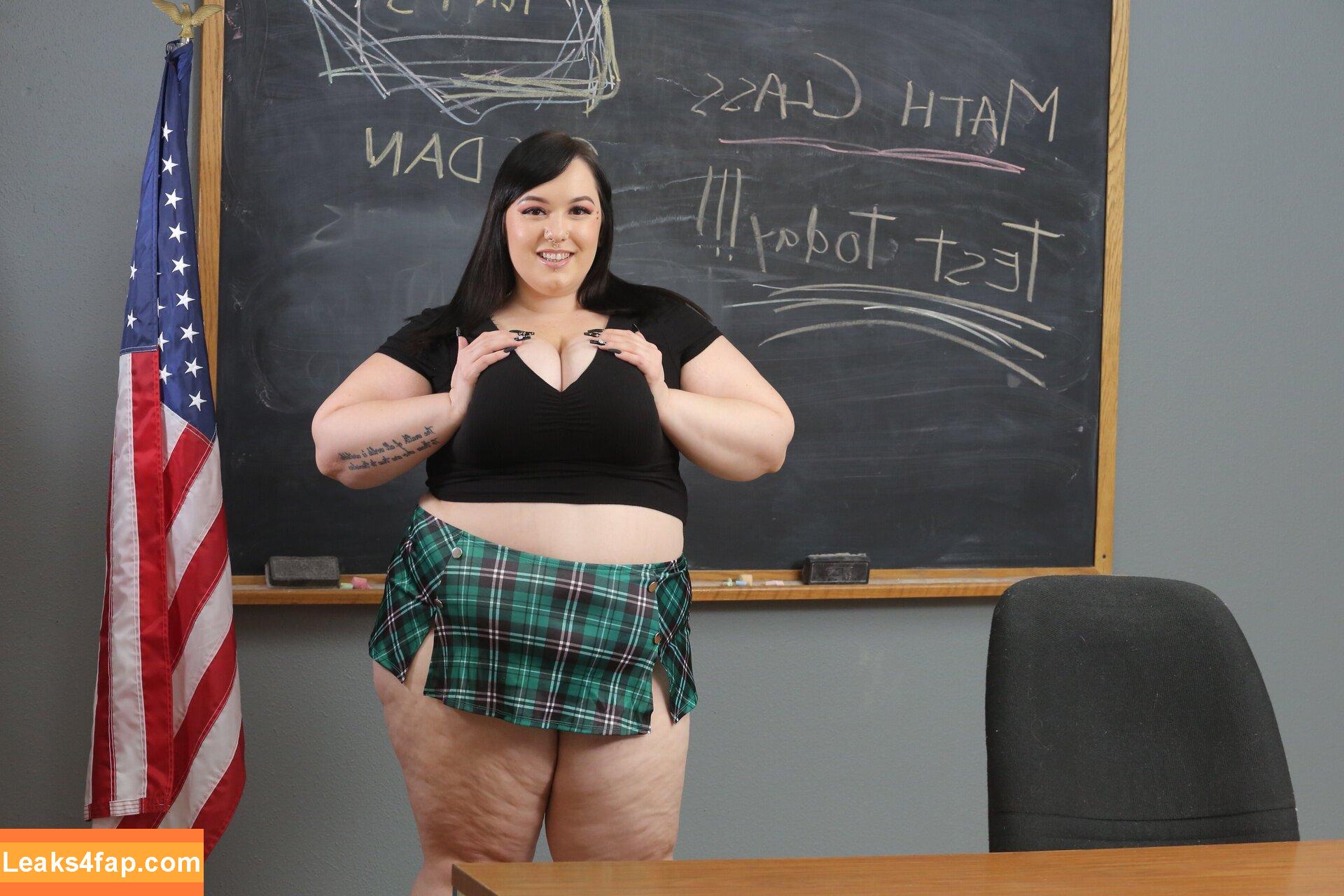 bbwxxxadventures / bbw.adventures leaked photo photo #0003