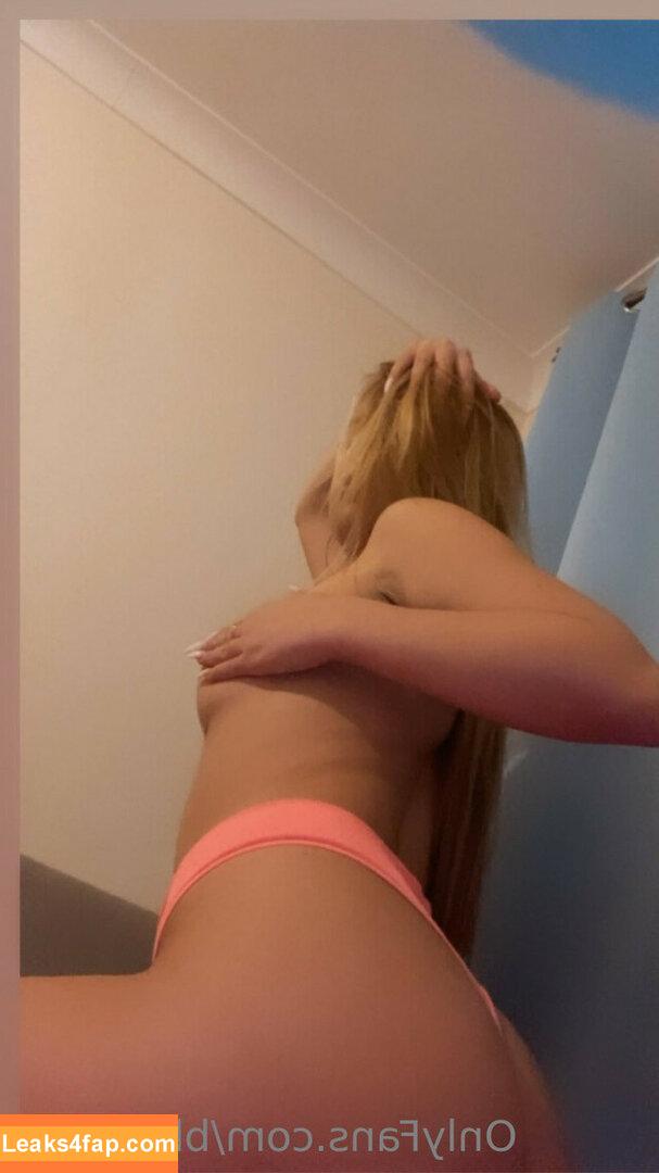 bby.ioana / 7ioana.andreea7 / ioanagabriela2 leaked photo photo #0006